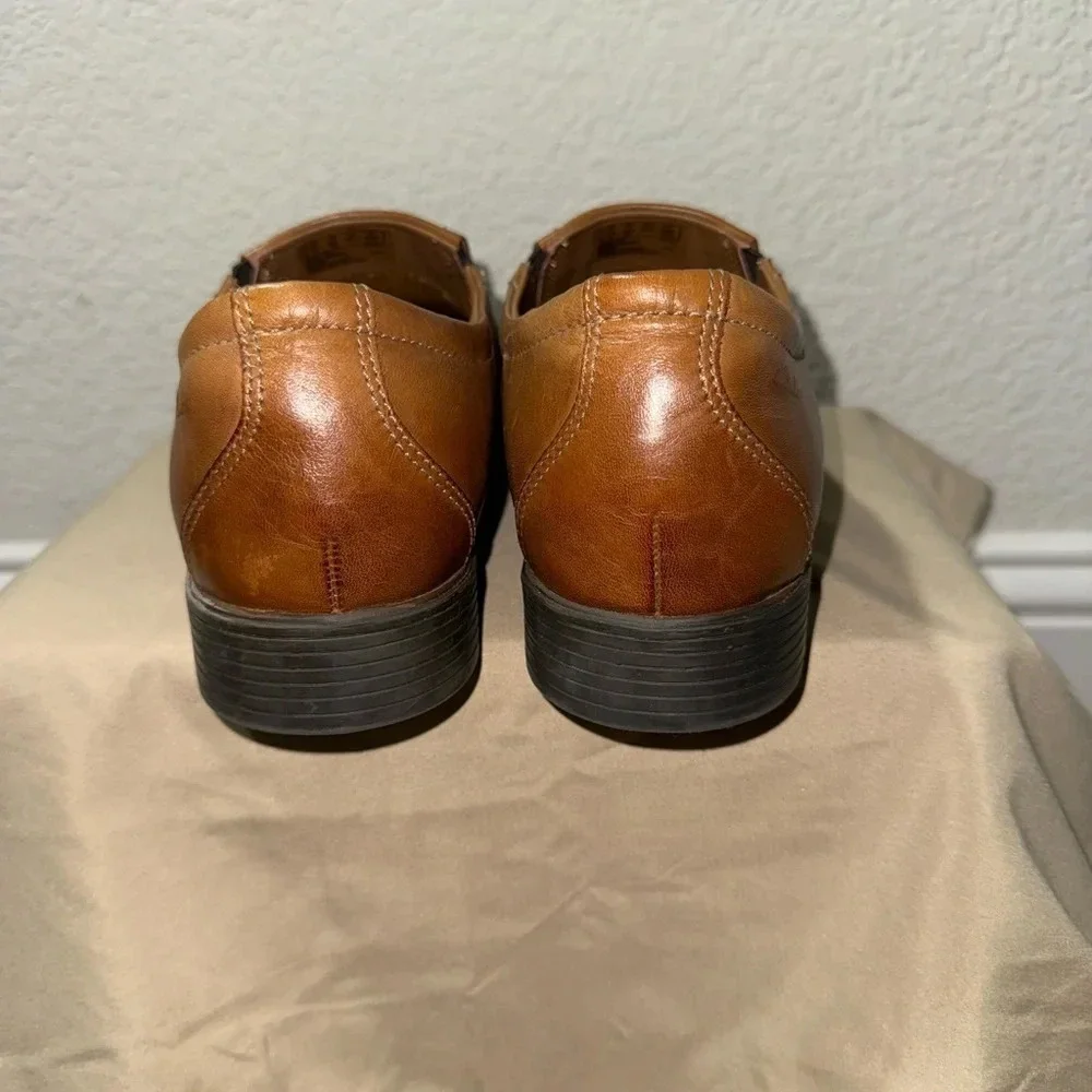 CLARKS Men’s Whiddon Step Dark Tan Leather Slip-on Loafer 9.5M